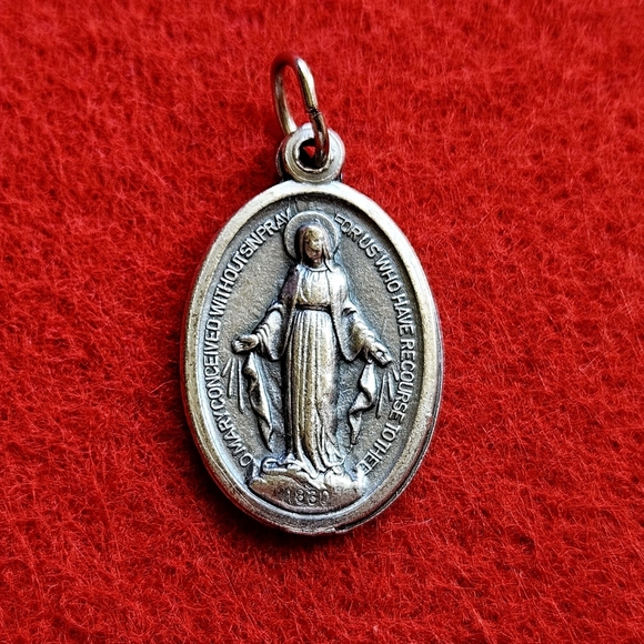 Pendant vintage Jesus Christ Religion Christians style Silver Platet Italy - Picture 4 of 11